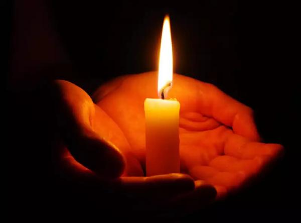 Попрощаються із двома загиблими від ракетного удару у Чернівцях