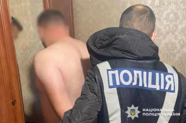 Нацполіція викрила злочинну групу Нацполіція викрила злочинну групу